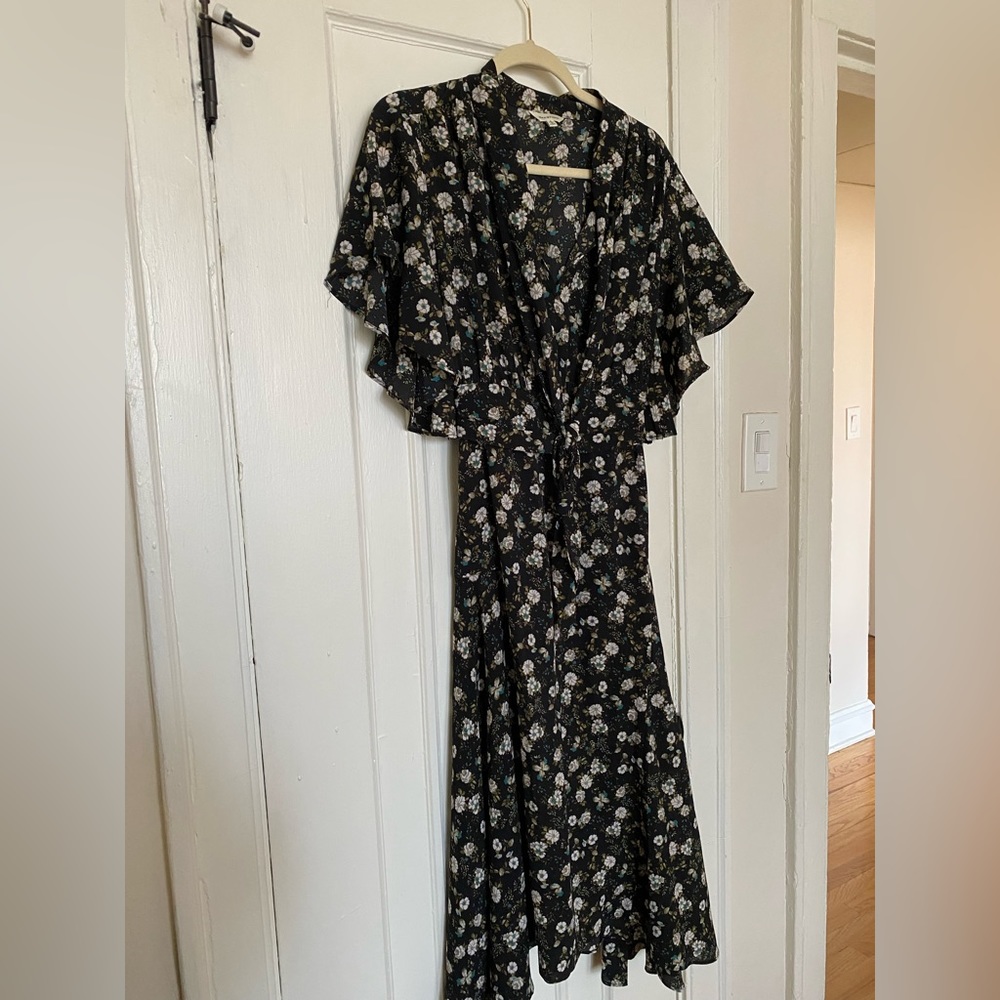 Flutter Sleeve Floral Maxi Dress